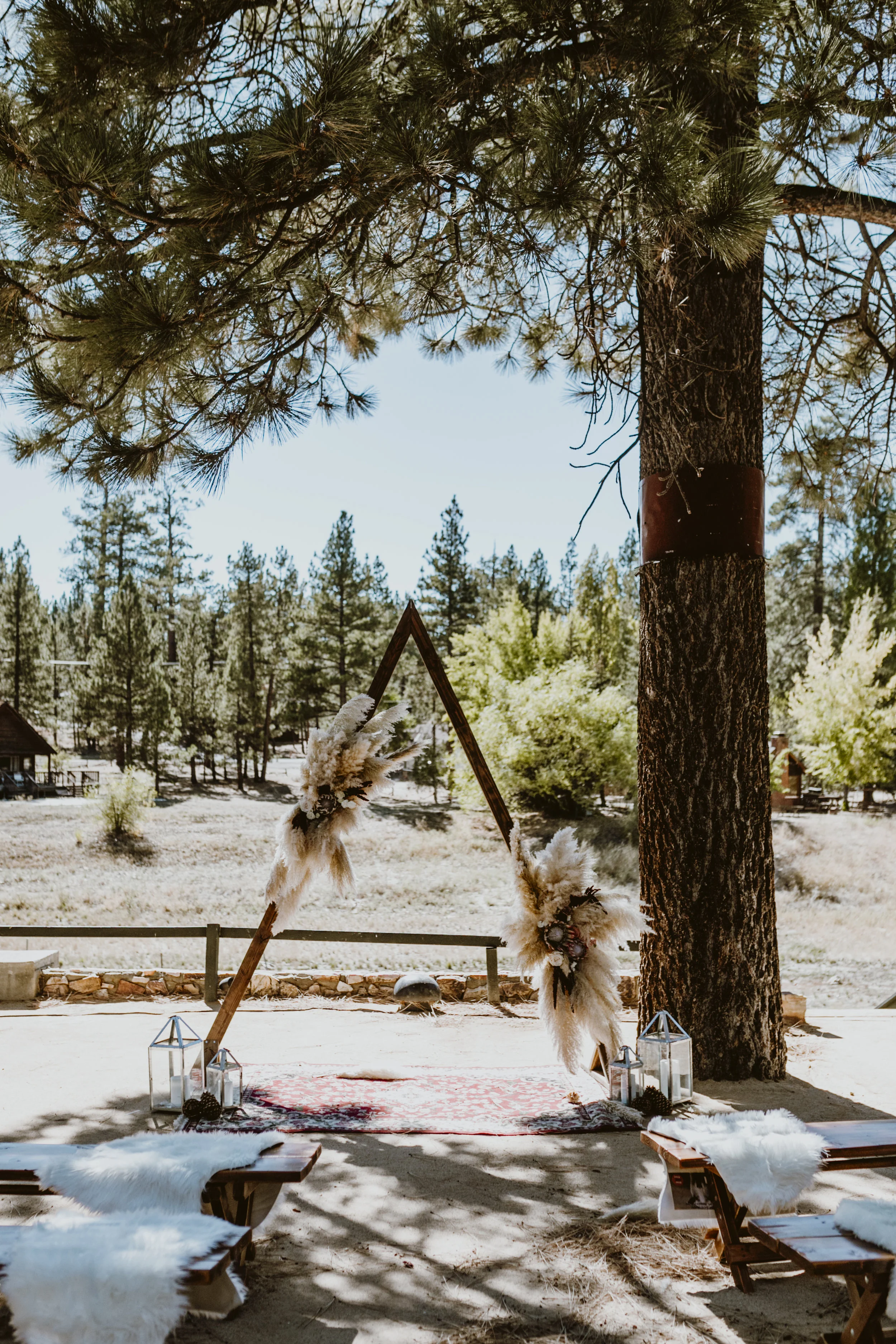 URIELPHOTOGRAPHYTravis+AshleyBIGBEARWedding_58.jpg