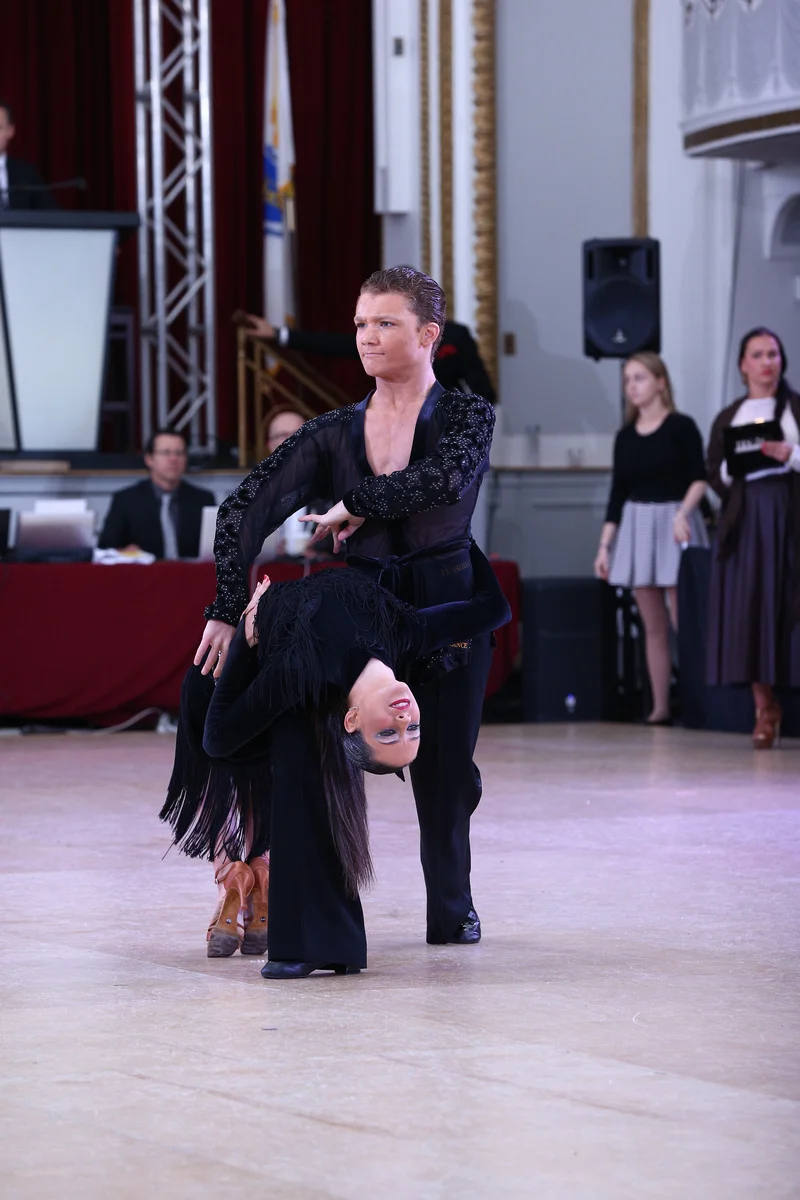 BBC15_27115810B-1-(ZF-8910-61095-1-007).jpg