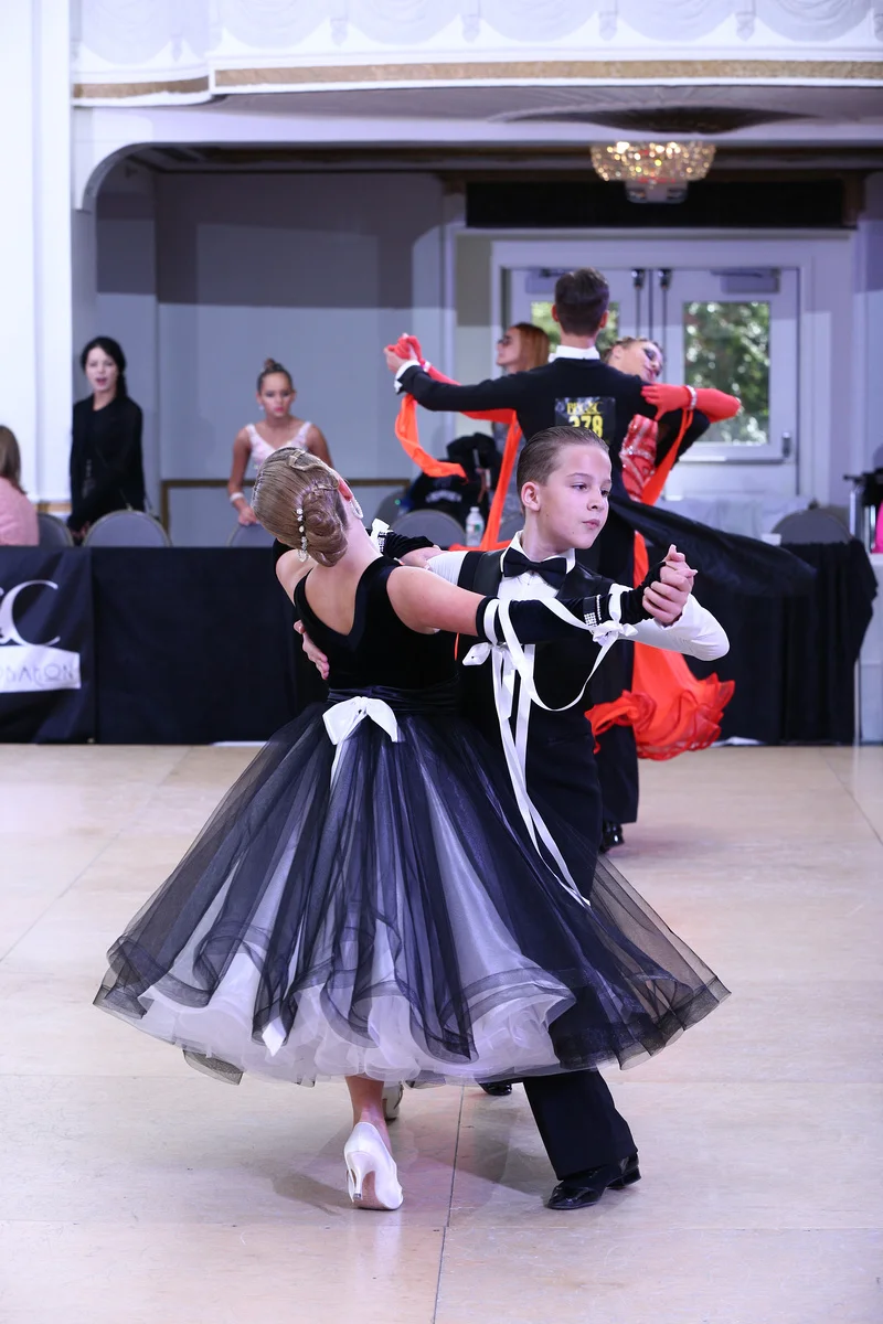 BBC15_27130704B-(ZF-8910-61095-1-017).jpg