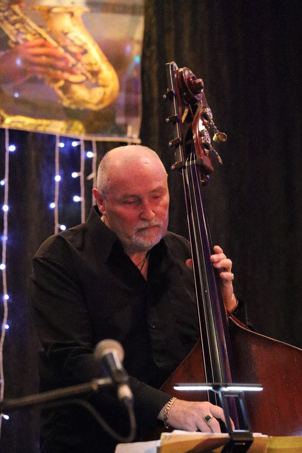 Pete McGregor - double bass