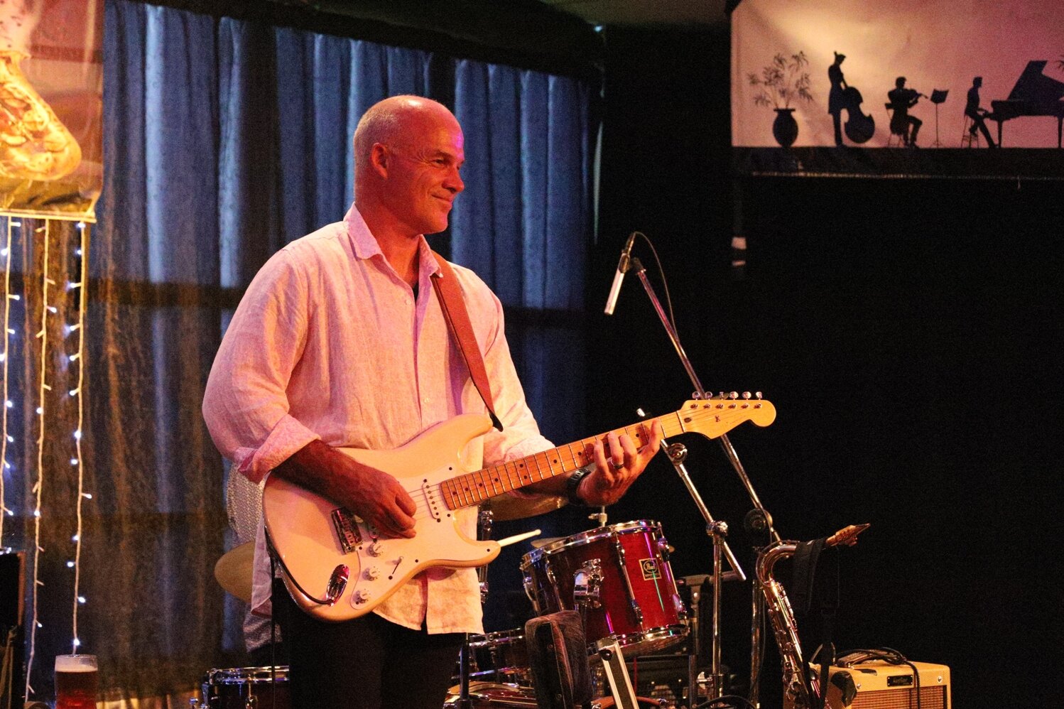 Doug Bygrave - guitar