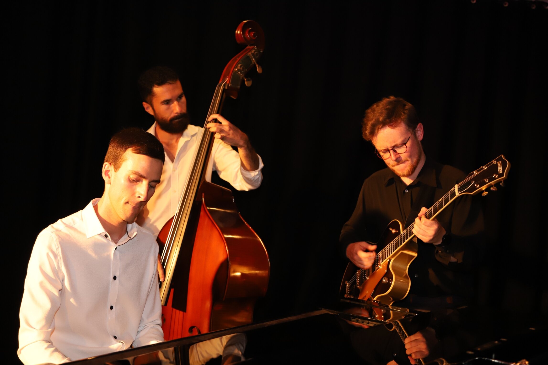 Loris Zigon - piano, Cameron McArthur - double bass, Sam Swindells - guitar