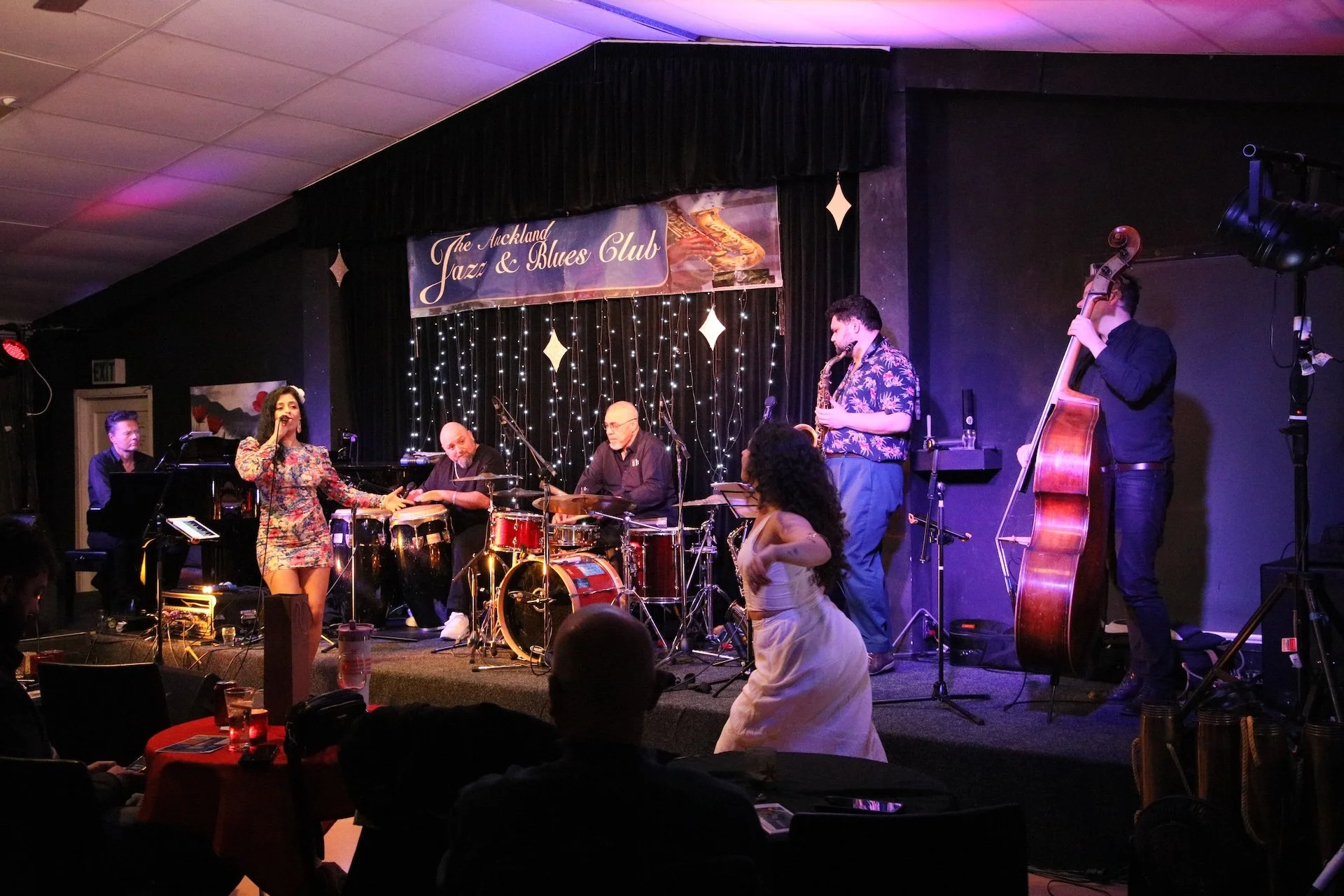 Amanda Bovo and Tropical Sounds_26-8-25 64.JPG