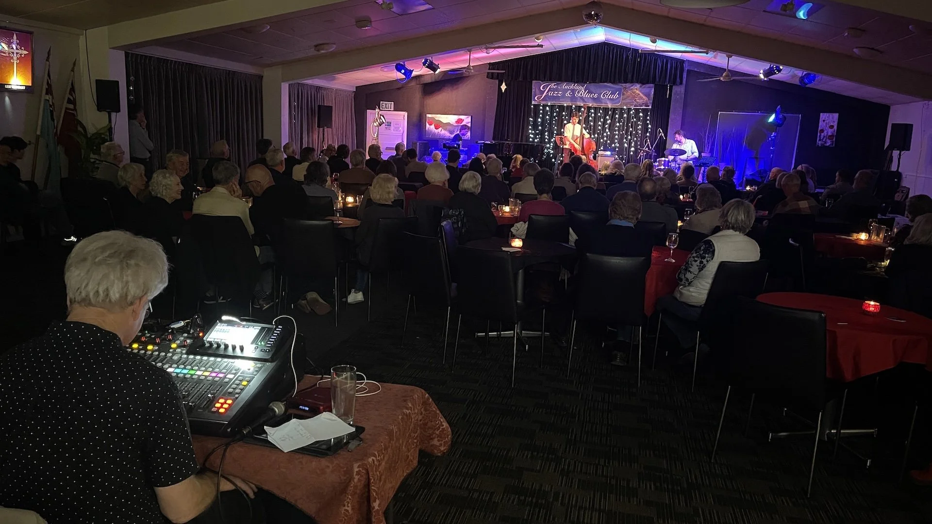 Joe Kaptein Trio_28-10-25 5.JPG