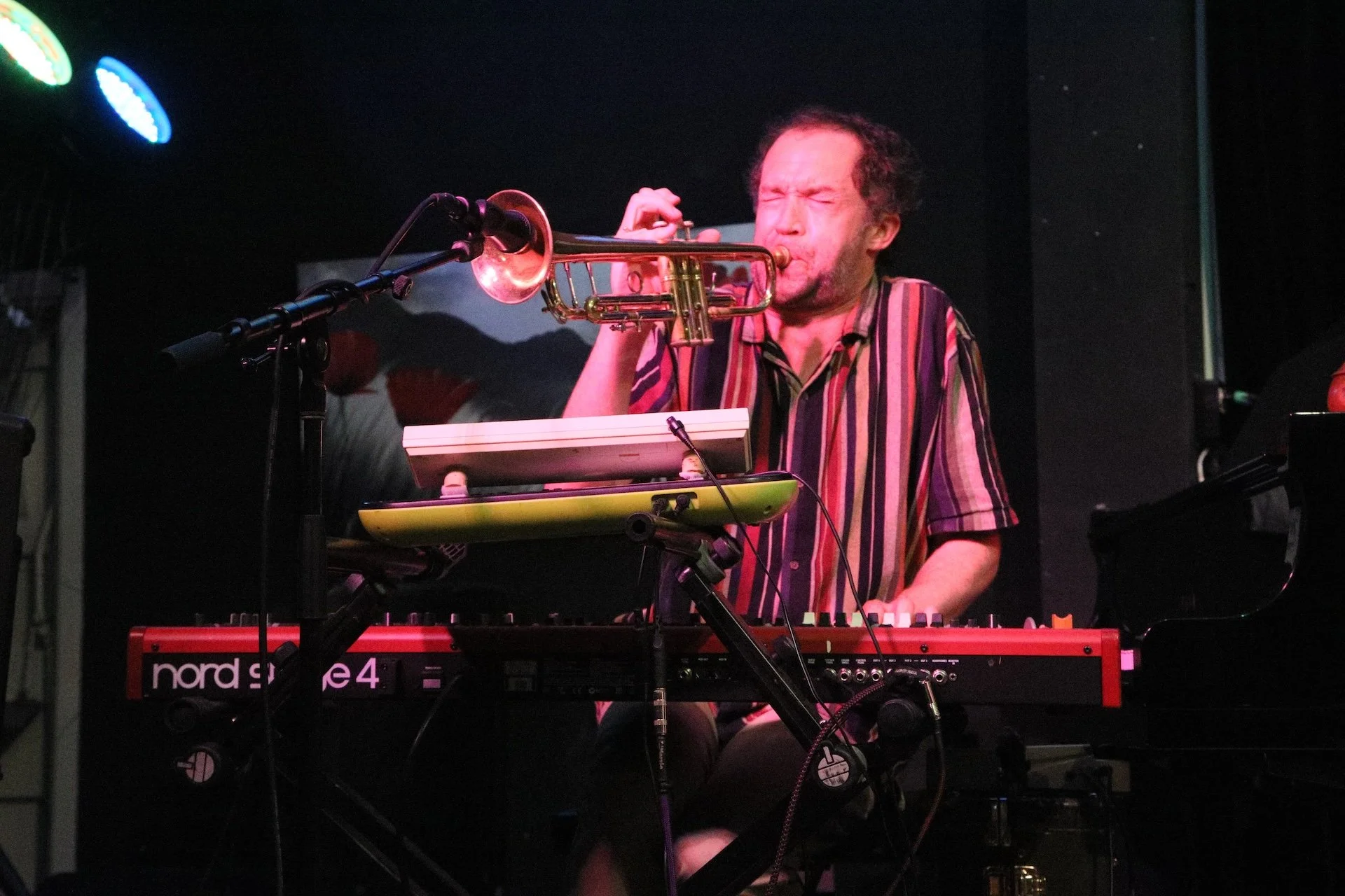 Love Square_11-11-25 32.JPG