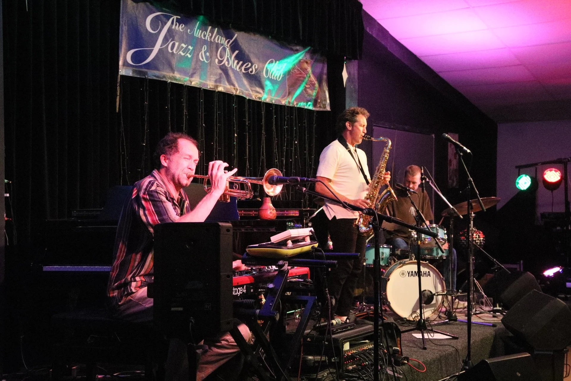 Love Square_11-11-25 65.JPG