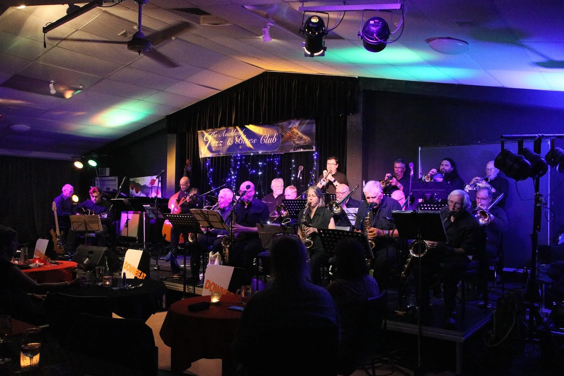 Downbeat Big Band_17-3-26 12.JPG