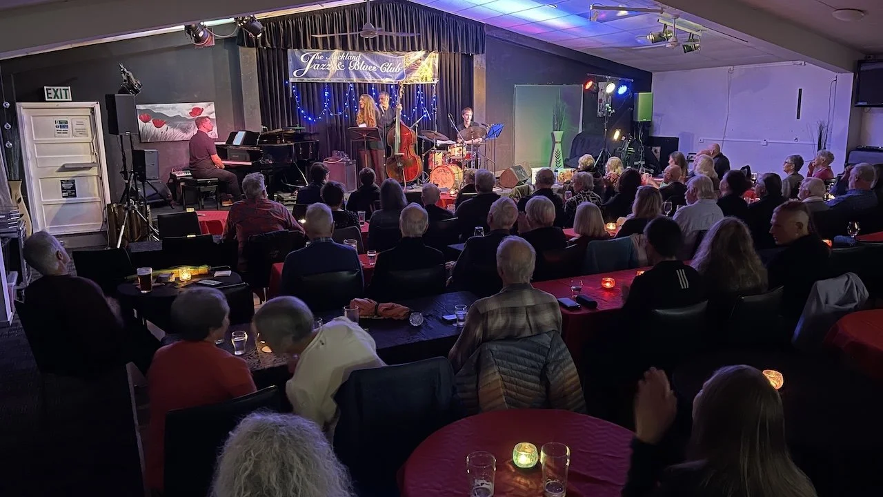 Jacqui Naylor_14-4-26  91.jpg