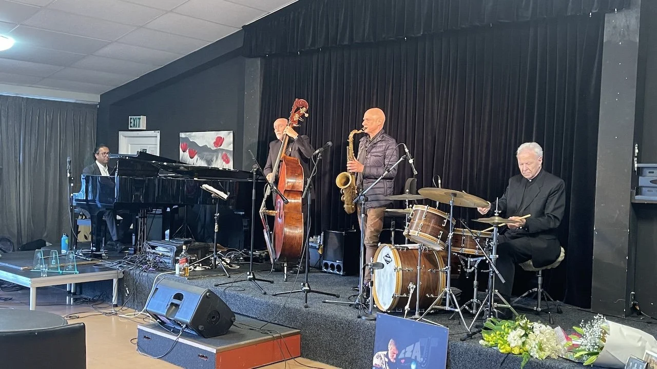 Lunchtime music