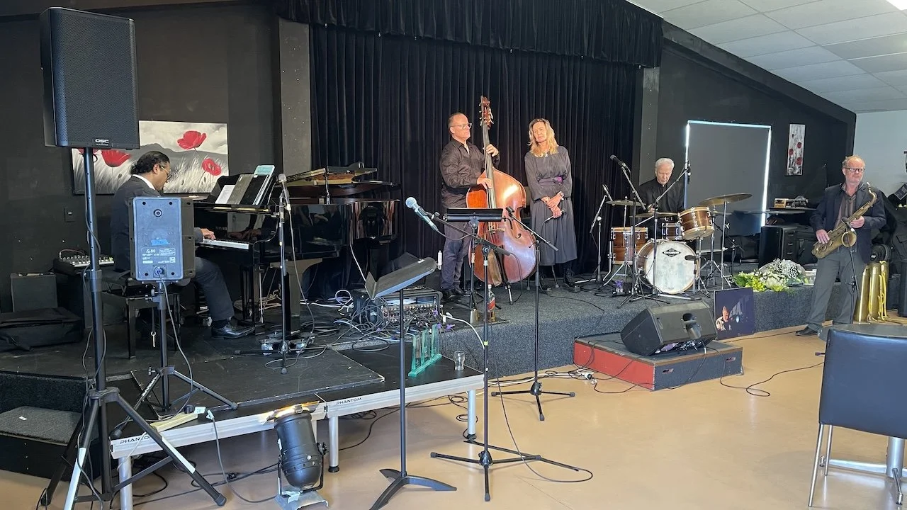 Lunchtime music