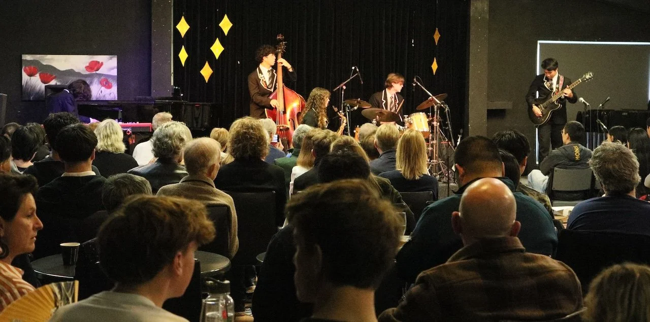 Swing 46 - Avondale College