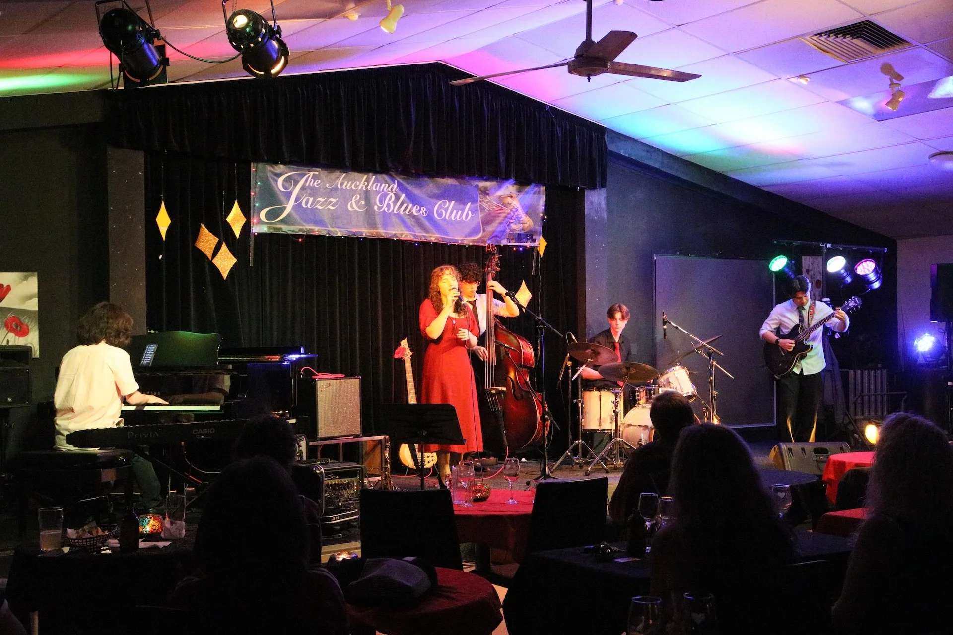 Swing 46_15-9-26 37.JPG