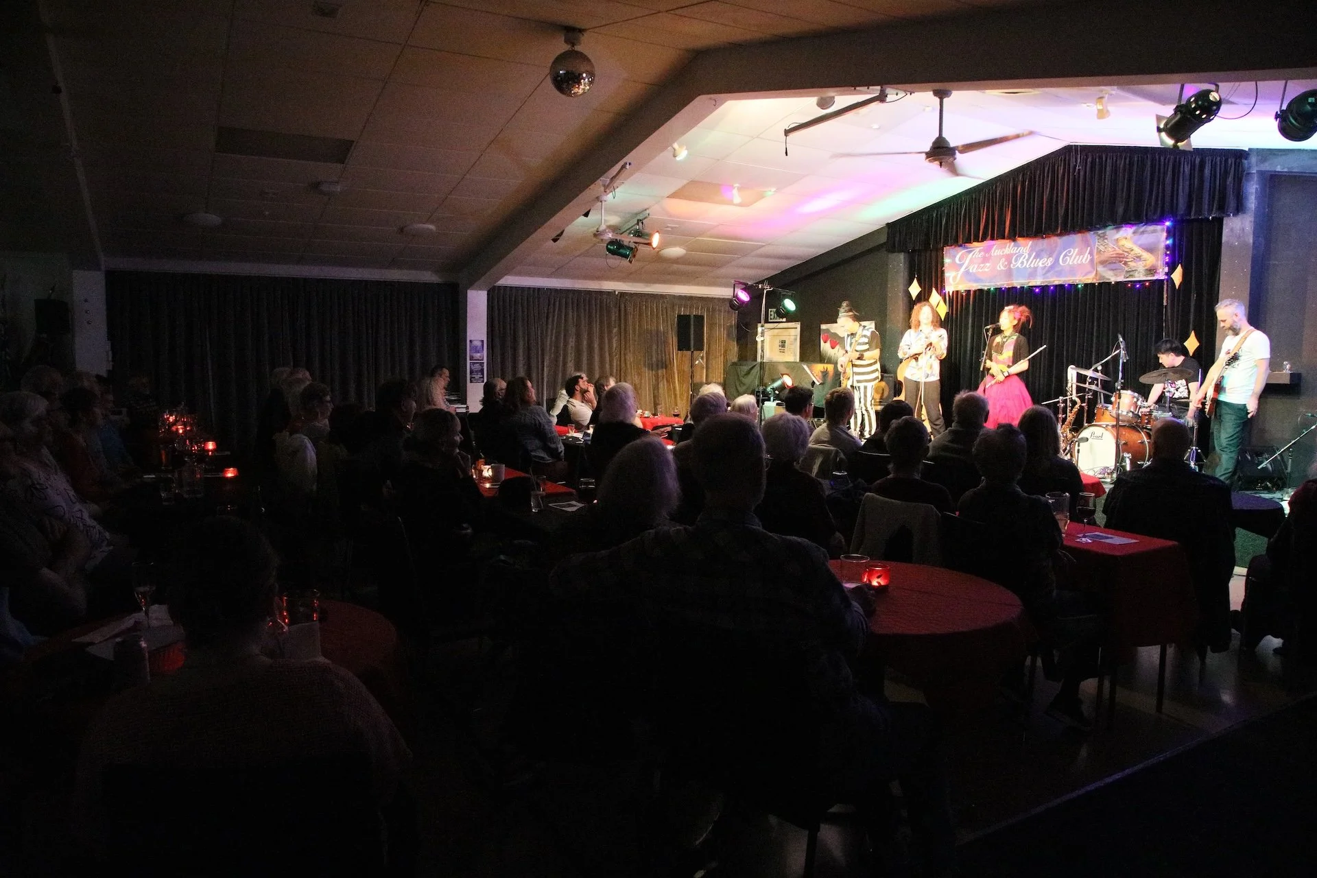 Miho's Jazz Orchestra_20-10-26 35.JPG