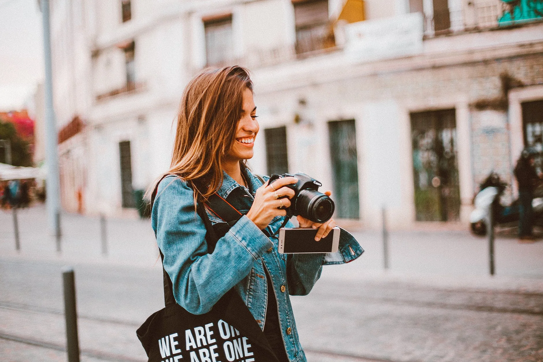 world traveler startup sharks #sidehustle guide .jpeg