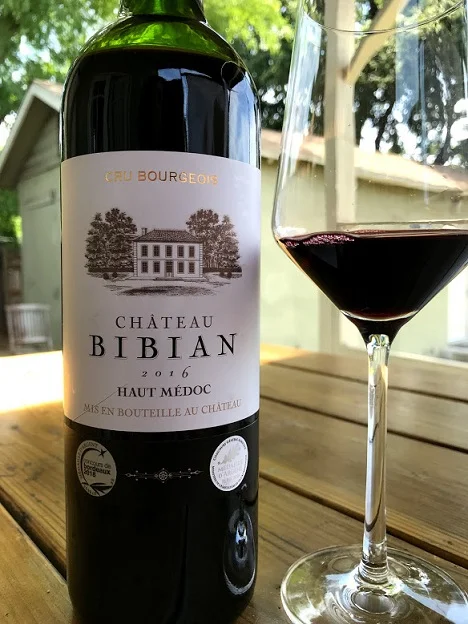 Some Off-the-Hook Bargains from Bordeaux's 2016 Vintage 