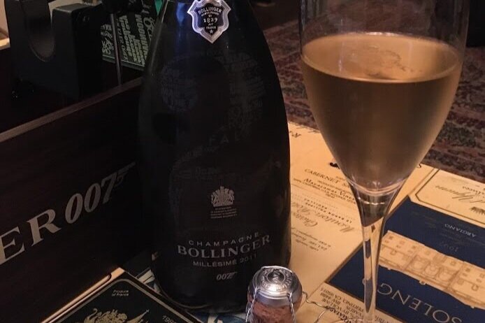 Bond Bolli