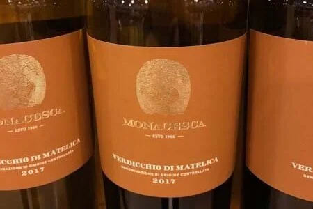 La Monacesca Verdicchio di Matelica: Sarah's Queen of the Oscars