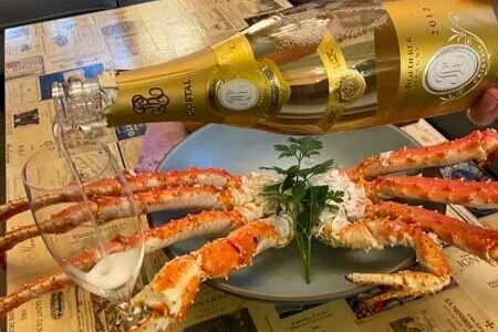 A Feast Fit for a King (Crab) with 2012 Louis Roederer Cristal 