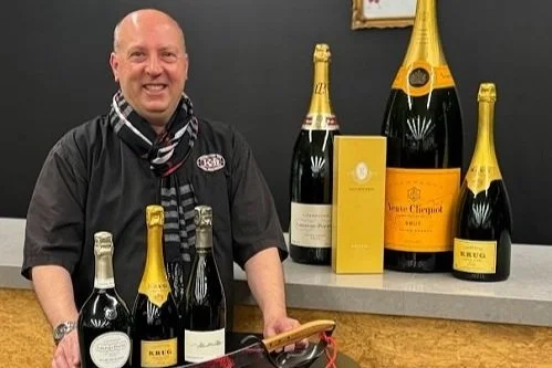 Go for the Oscar Gold with Champagne!&nbsp;