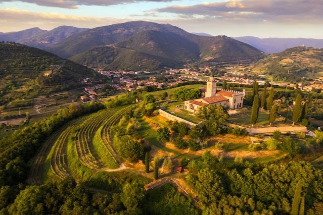 Franciacorta: The Italian Answer to Champagne