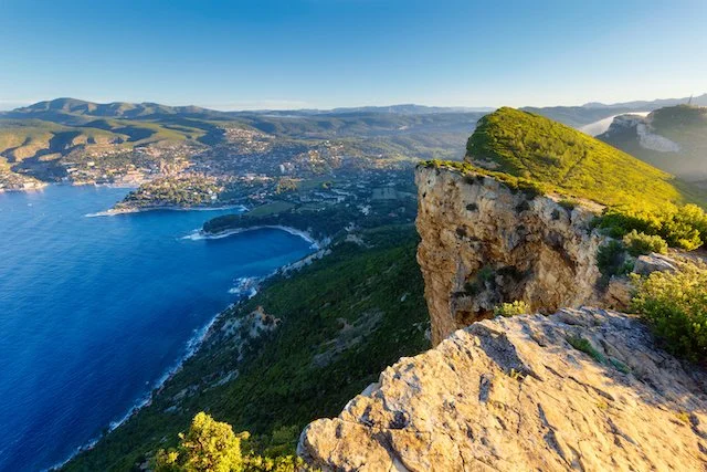 The Mediterranean’s Most Famous Pink Wine Producing Region: Provence