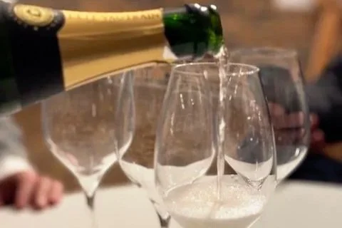 Read on the trail blog 'Champagne Deals August 2026: Dom Pérignon to Grower Picks'
