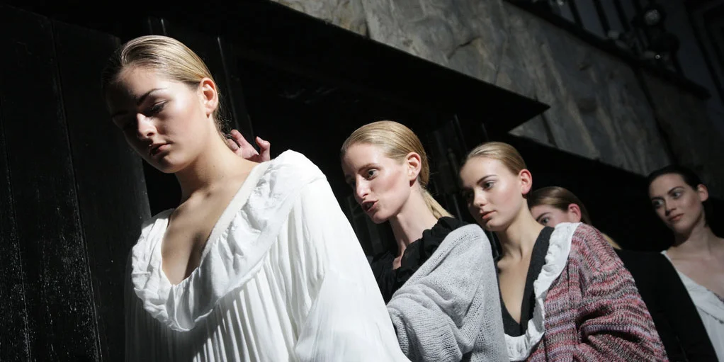 Mdes-Fashion-Show-Backstage_WEB.jpg