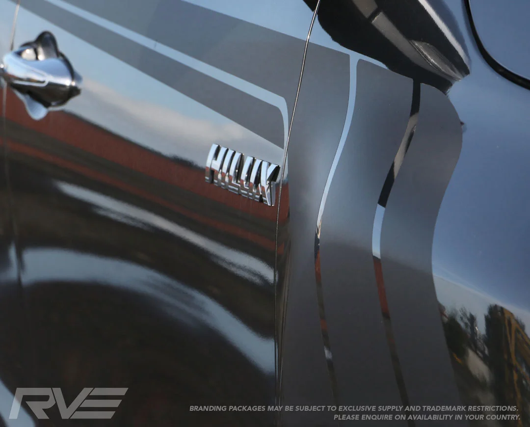 Hilux-Outlaw-door_detail.jpg