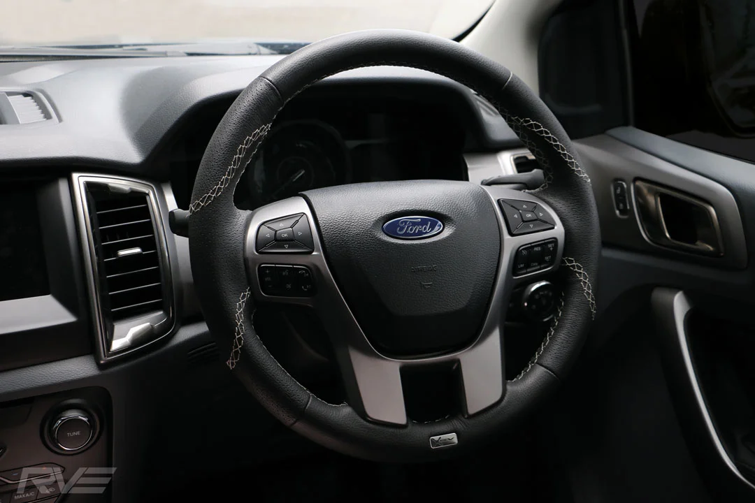 XSV Leather steering wheel.