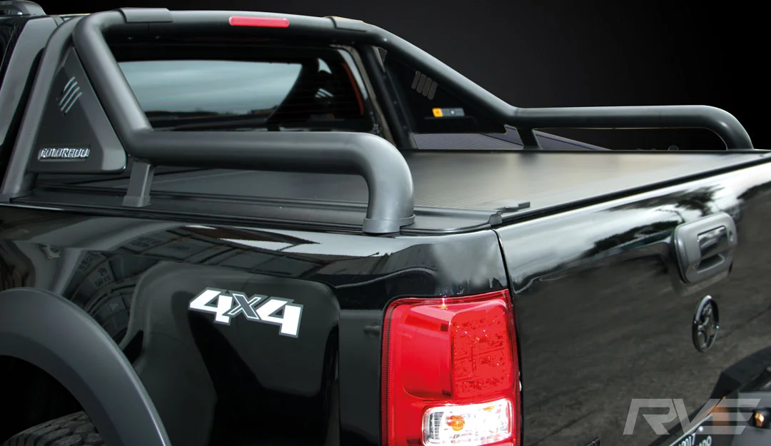 Holden Colorado with Factory Extended Sports Bar and ROC Retractable Hard-lid