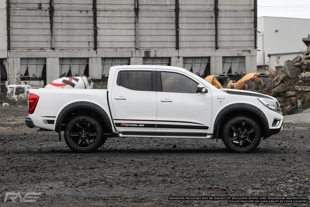 Nissan-Navara-Rogue-5.jpg
