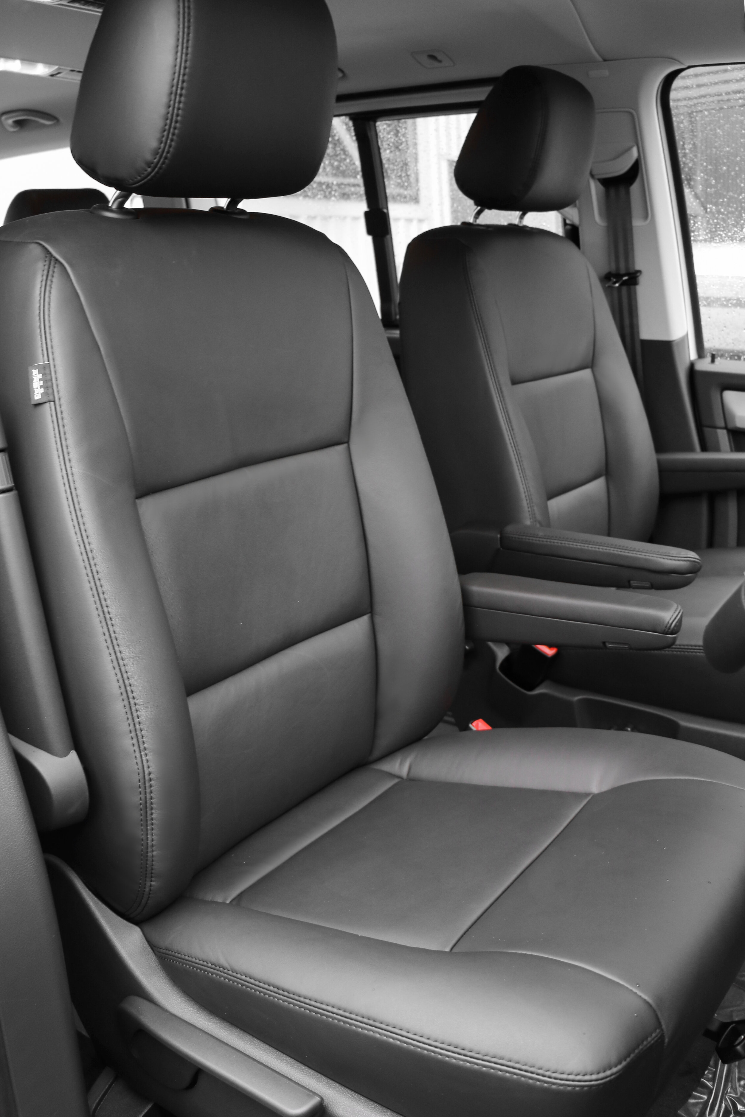 VW TRANSPORTER T5 MULTIVAN INTERIOR MATERIAL SOFA SEAT SEATS SEAT