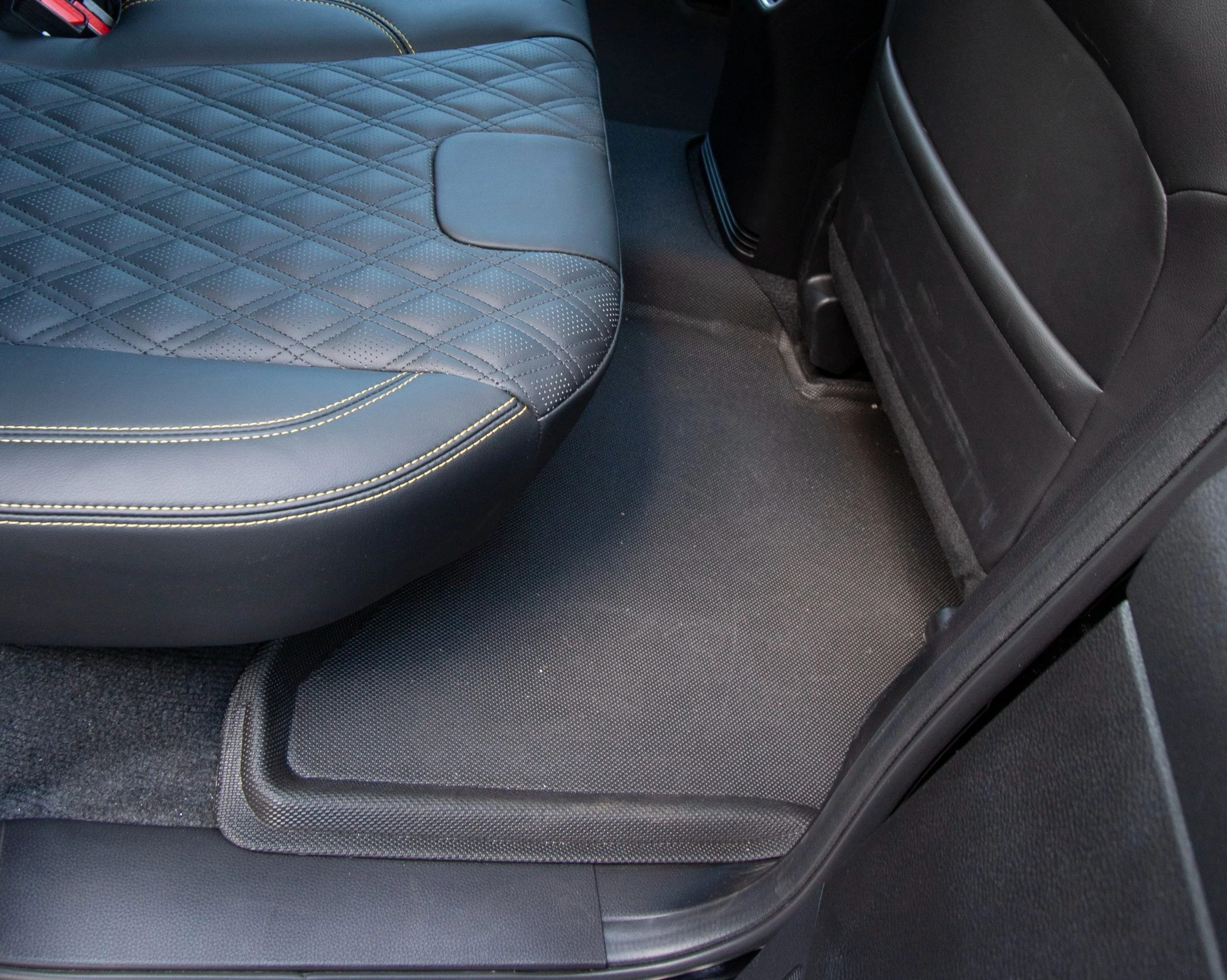 RVE+Floor+Mats4.jpg