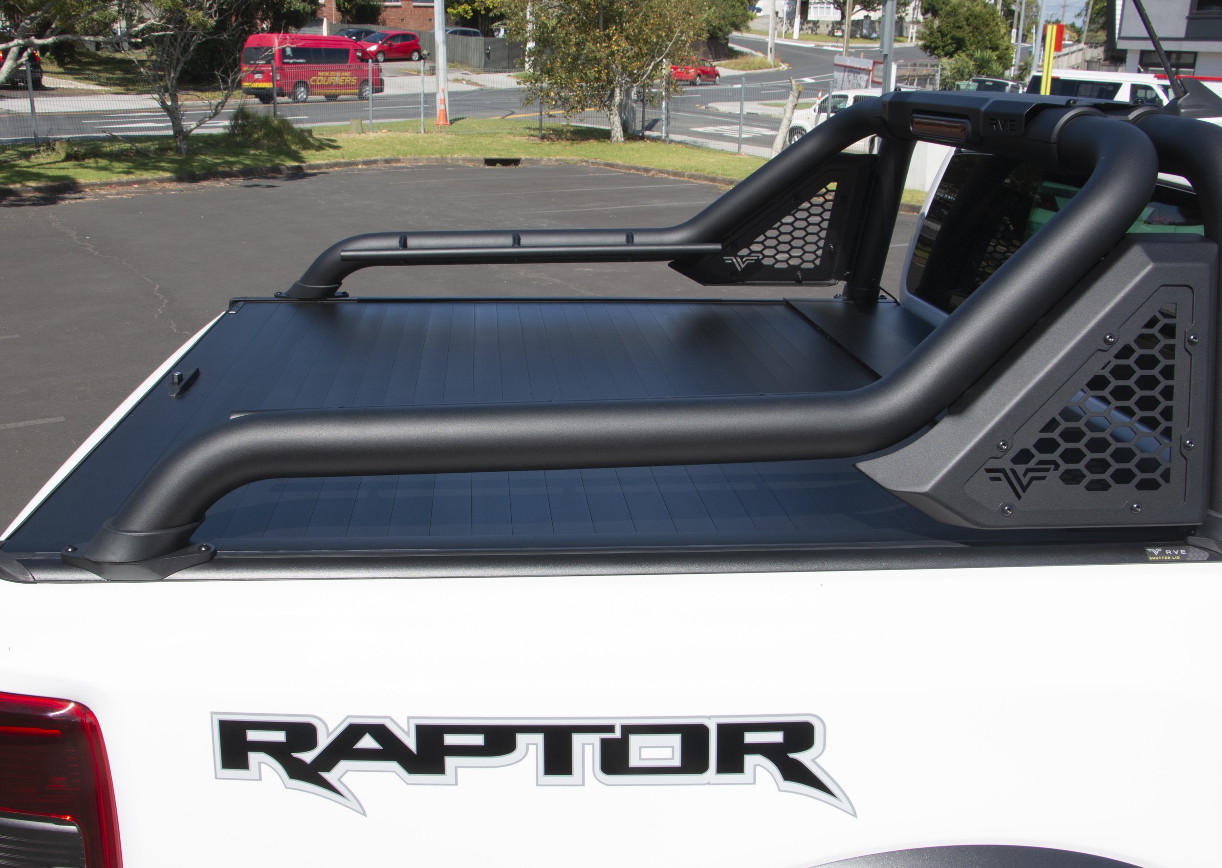 2022 Ford Raptor with Extended sports bad and Shutterlid10.jpg