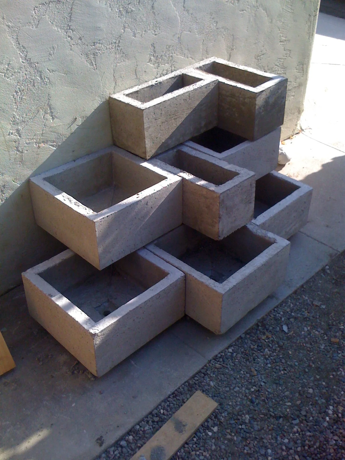  Working on prototypes for my cast concrete/retaining wall/vertical garden project 