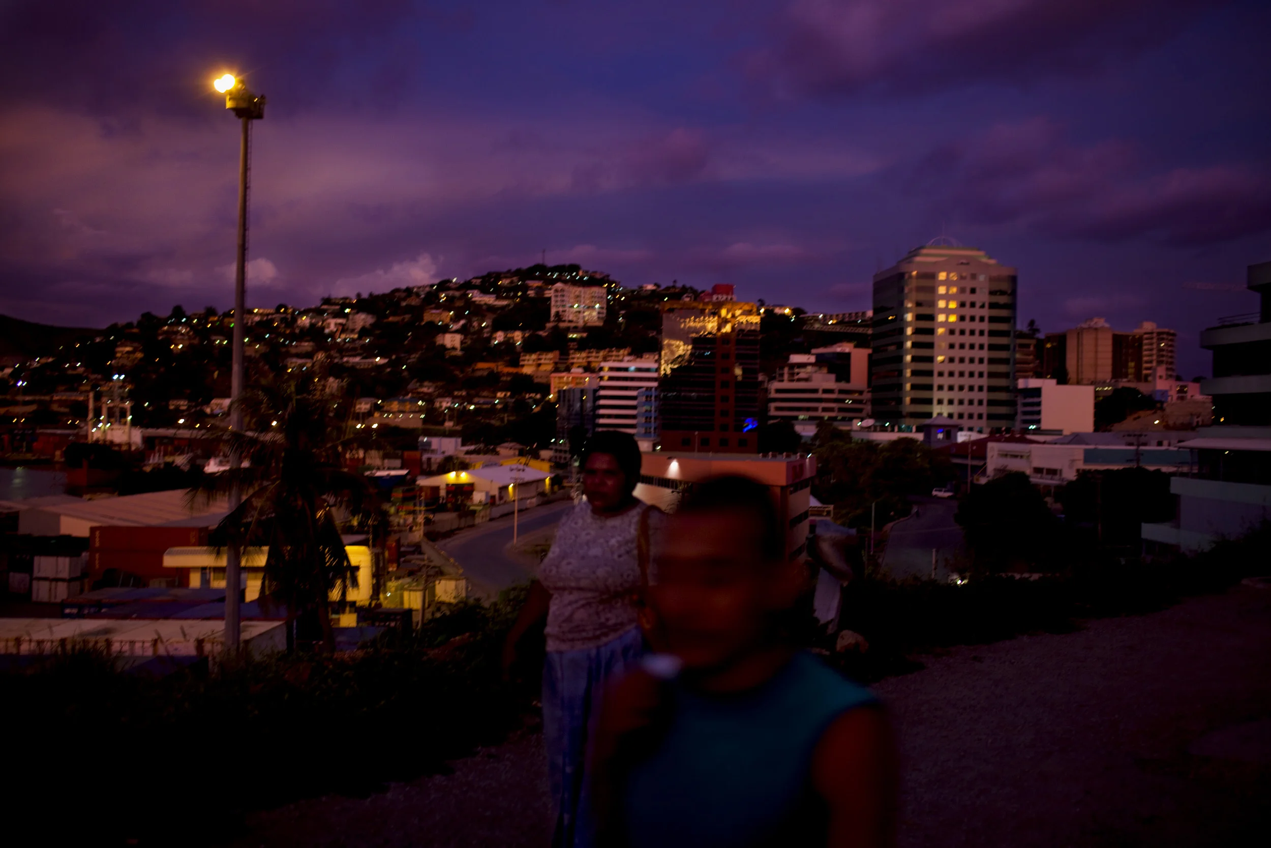 PORT MORSEBY, PAPUA NEW GUINEA-DECEMBER 2008: Scenes around Port Morseby, the capital city of Papua New Guinea, 25 December 2008. (Photo by Brent Stirton/Reportage by Getty Images.)