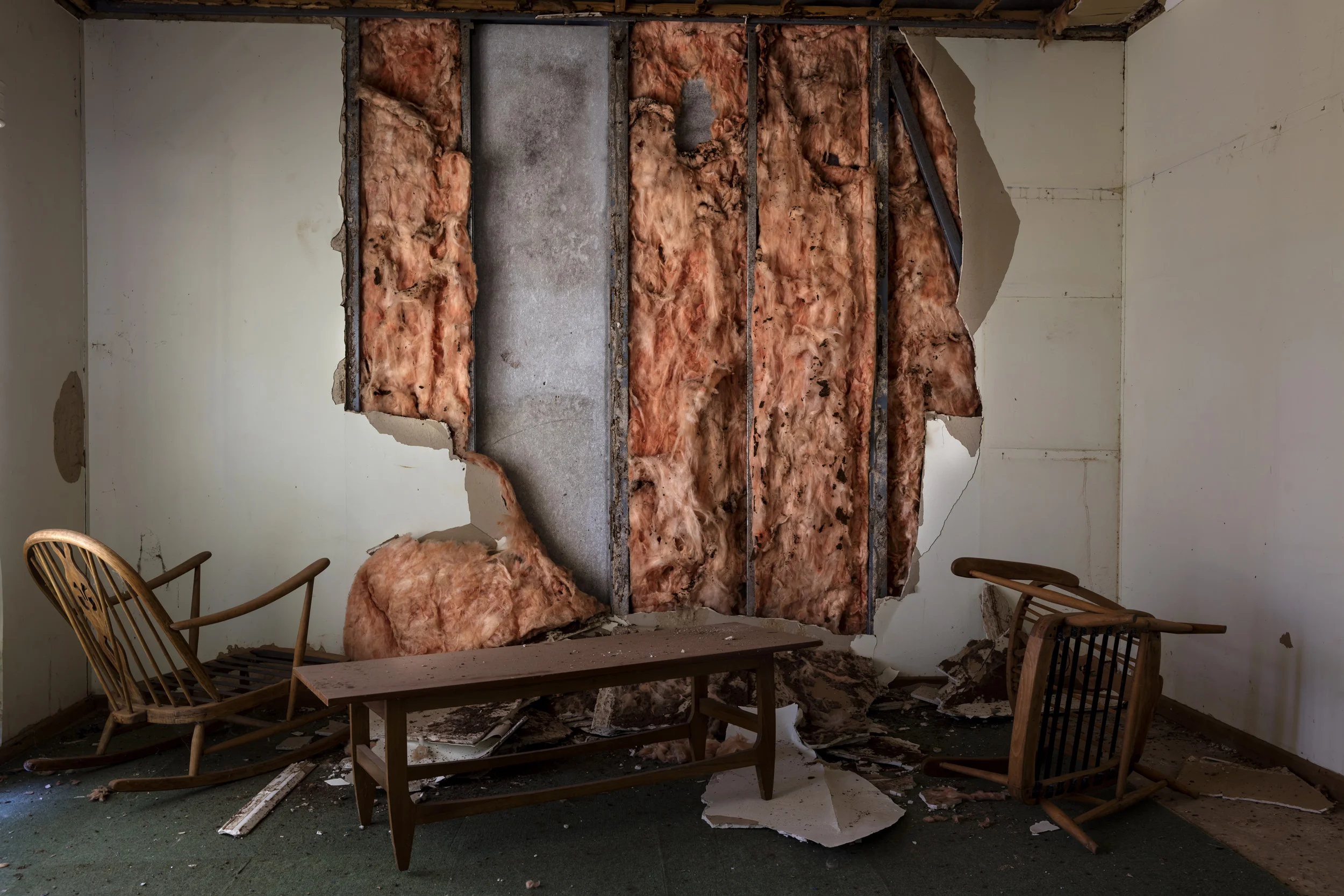 THABAZIMBI, SOUTH AFRICA, 28 NOVEMBER 2016: Inside the home of murdered farmer Johannes Christiaan Theunissen. Johannes was asleep in bed when 4 attackers burst through his door, shooting him dead in the back before tearing the place apart in their attempt to find money. Conservative experts state that just under 4000 farmers have been killed in South Africa since 1994, with over 20,000 farm people attacked. (Photo by Brent Stirton/Verbatim for Le Figaro.)