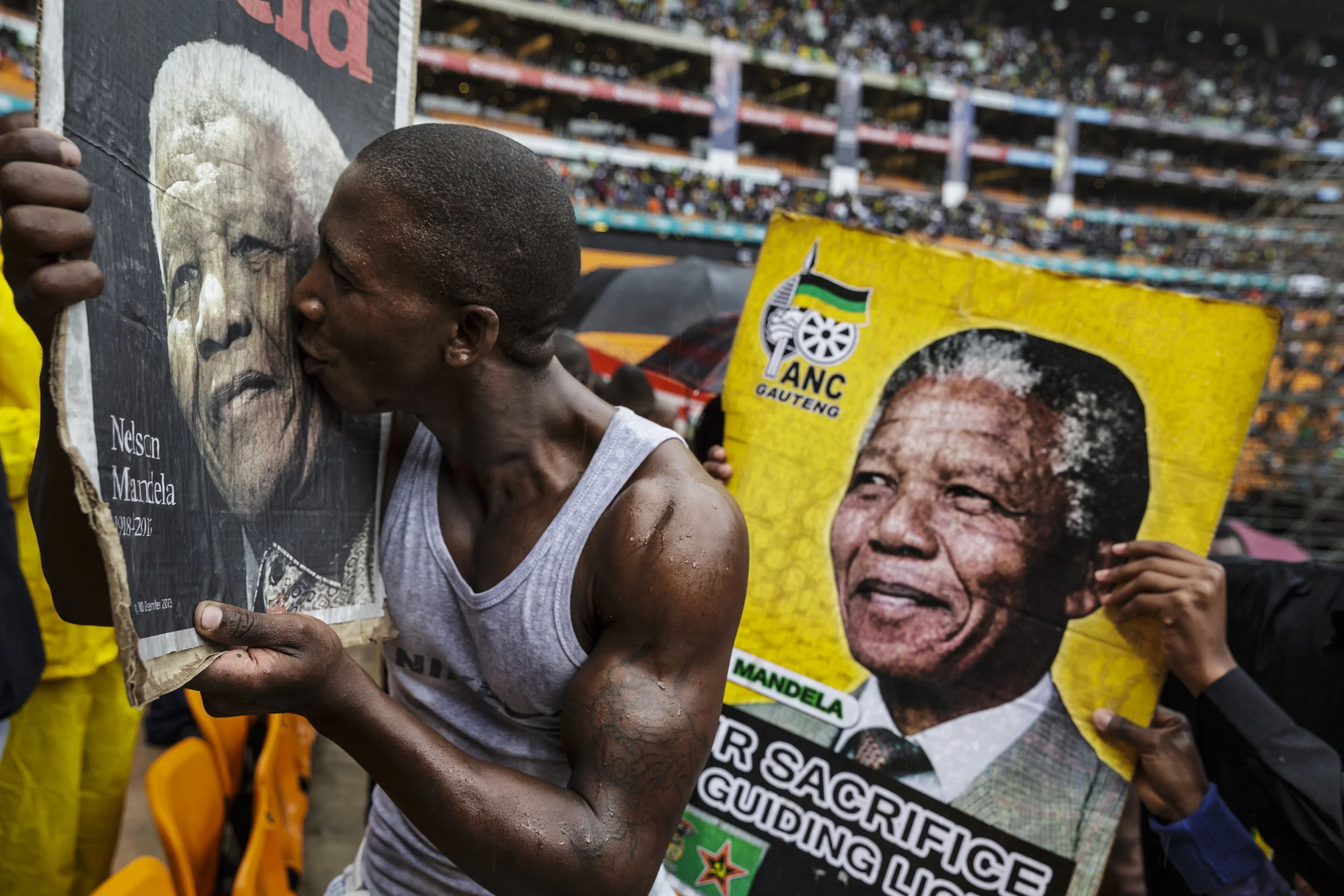 SOWETO, SOUTH AFRICA, 10 DECEMBER 2013: Mandela supporters at FNB stadium for a day of comemoration for Nelson Mandela, the iconic Freedom Fighter of the ANC, Soweto, South Africa, 10 December 2013. Mr Mandela died on the 5th of December 2013.
(Photo by Brent Stirton/© 2013 Cable News Network. A Time Warner Company. All Rights Reserved.)