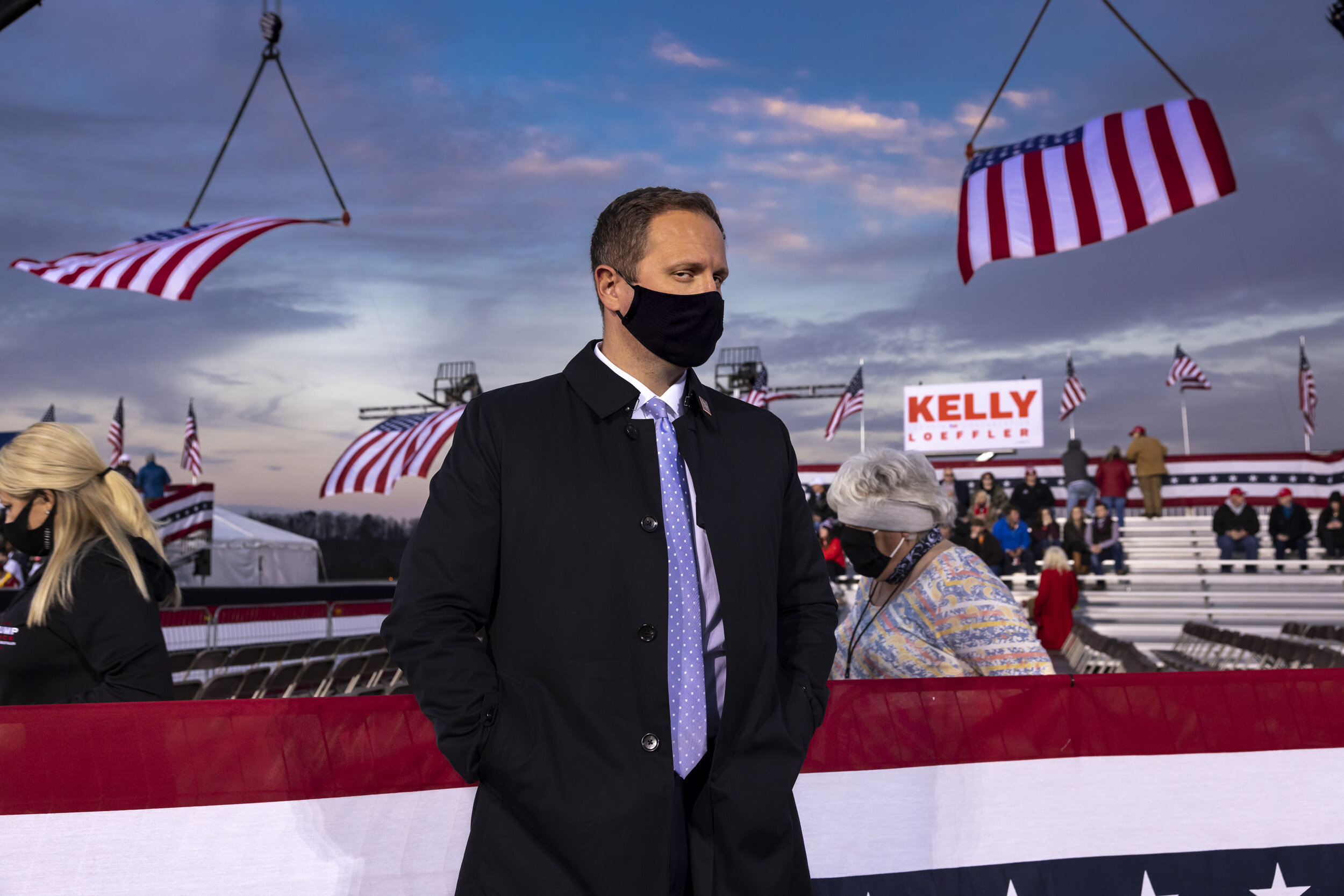 Suspicious security at a Trump rally for Perdue and Loeffler, Dalton, Georgia
