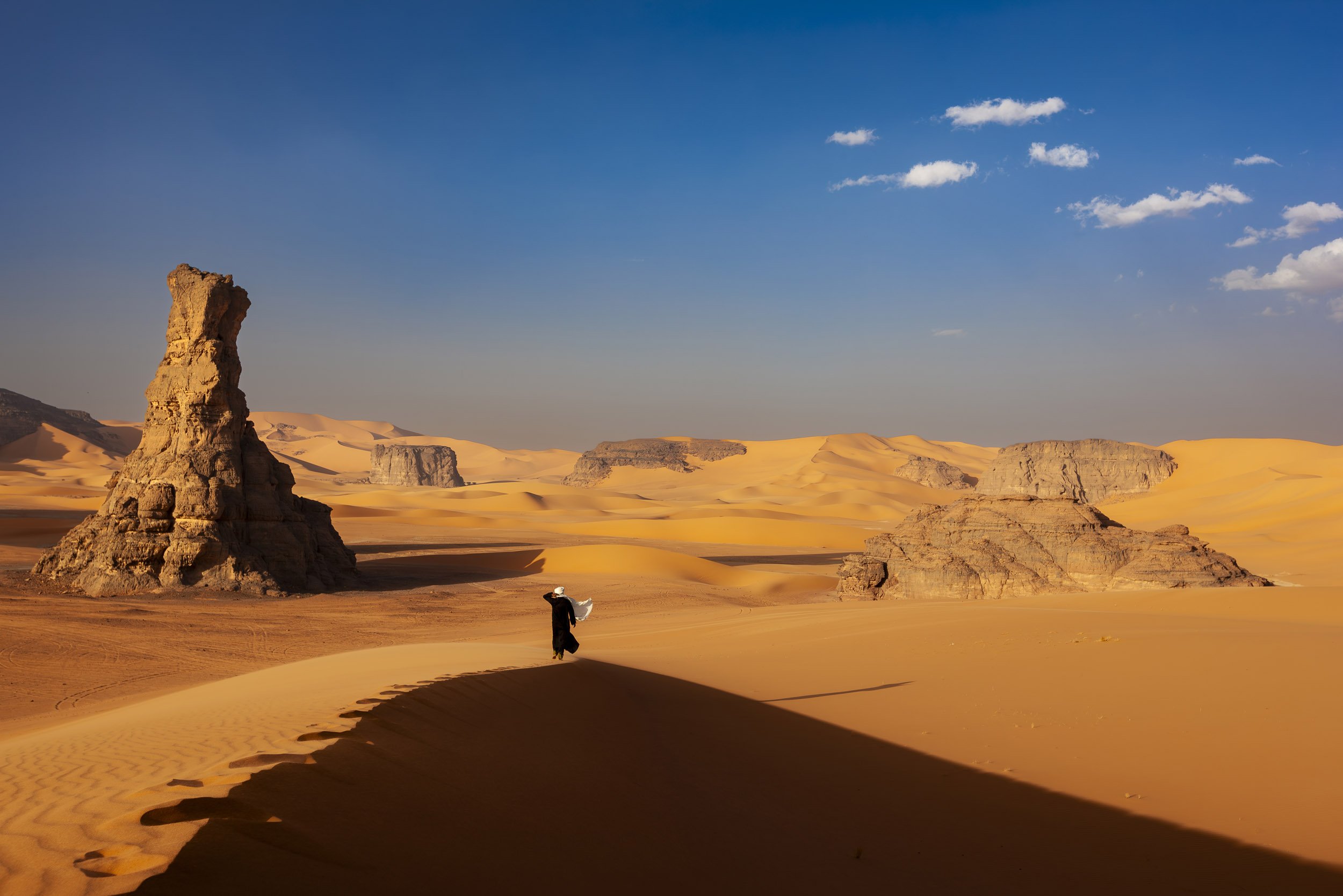 TASSILI 'N AJJER, SOUTHERN ALGERIA, APRIL 2009: Images of famed tourist site and traditional Tuareg land, Tassili 'n Ajjer, in the south of Algeria, 02 May 2009. (photo by Brent Stirton/National Geographic Magazine.)