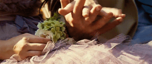 miley cyrus love GIF-source.gif