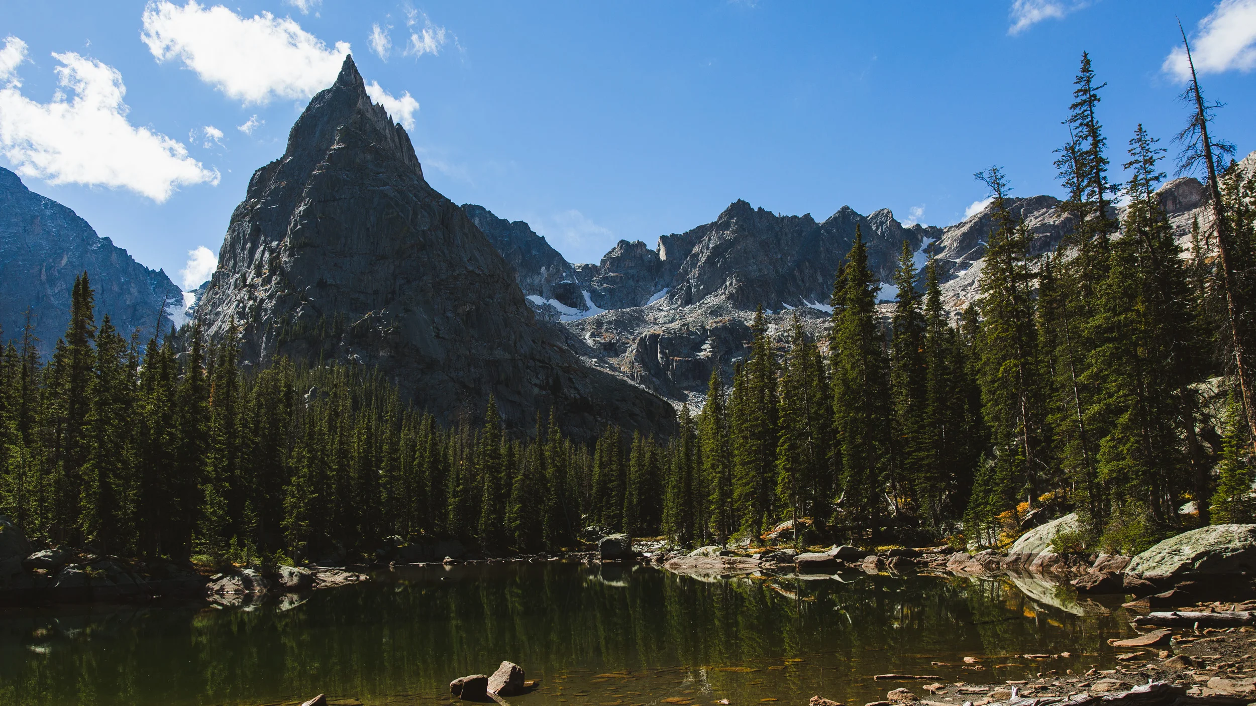 20161002.31-35 Monarch Lake to Crater Lake (Lone Eagle Peak).DS164234.jpg