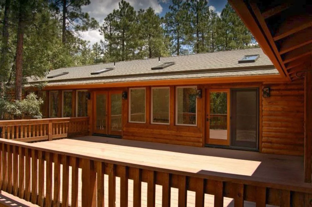 exteriordeck.jpg