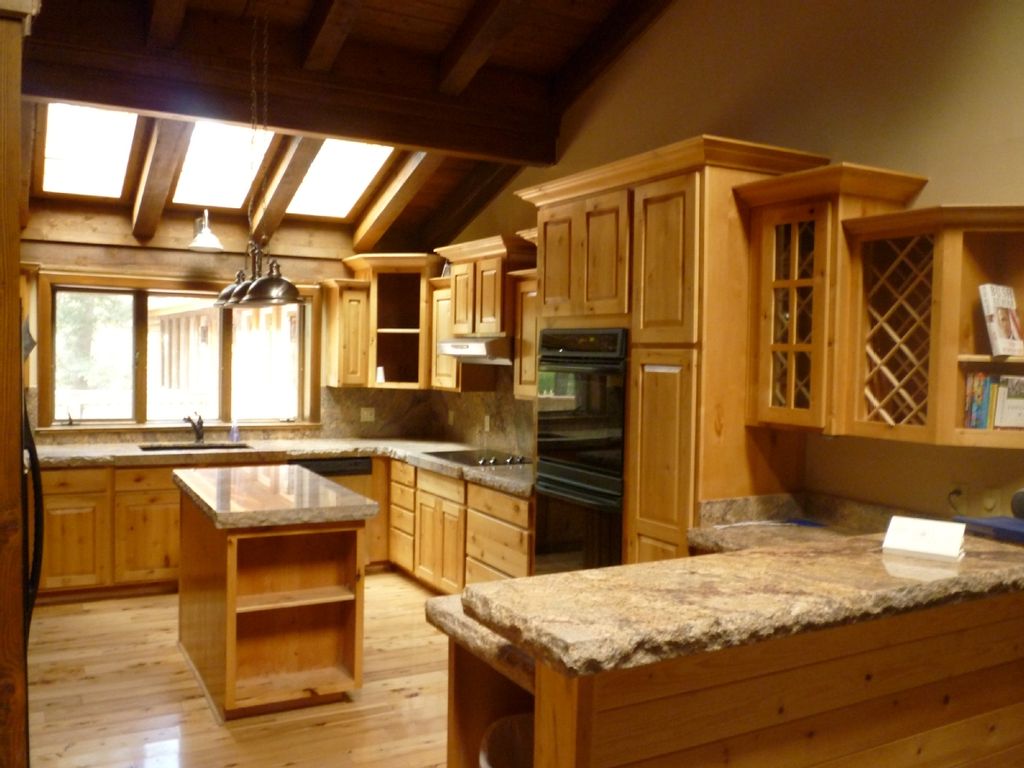 kitchen1.jpg