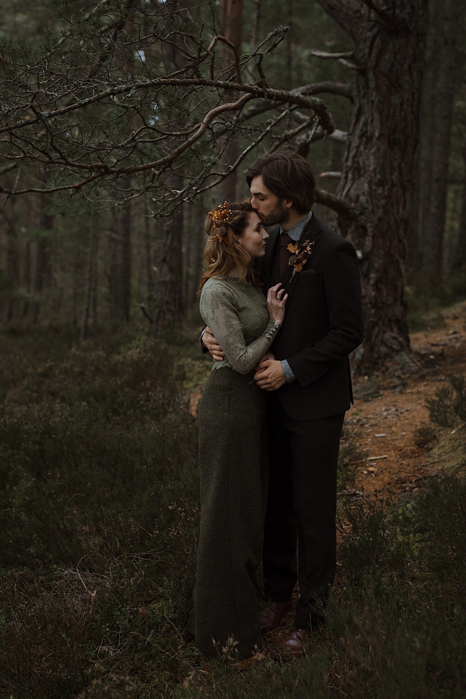 31_Elopement at Dell of Abernethy00055.jpg
