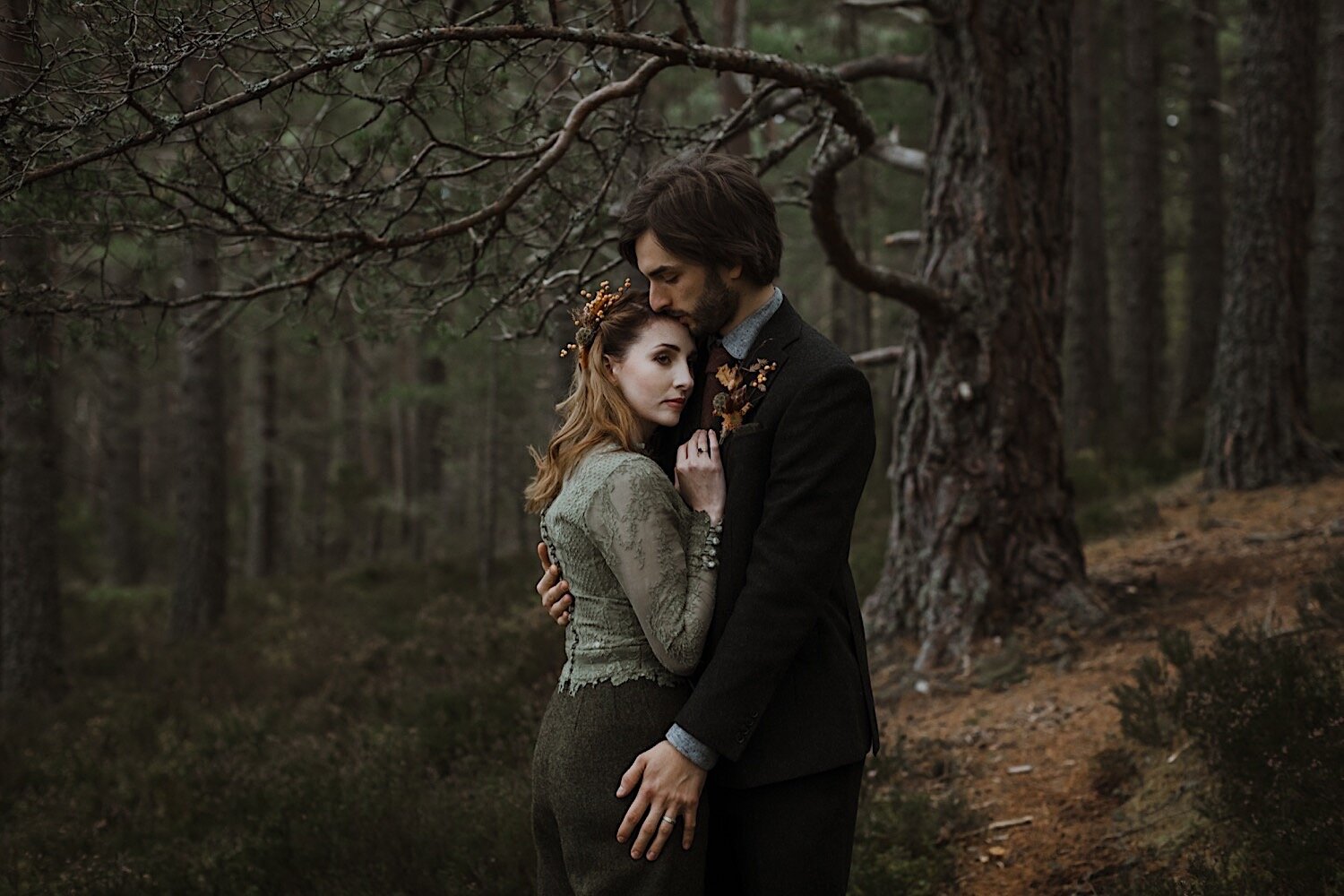32_Elopement at Dell of Abernethy00056.jpg