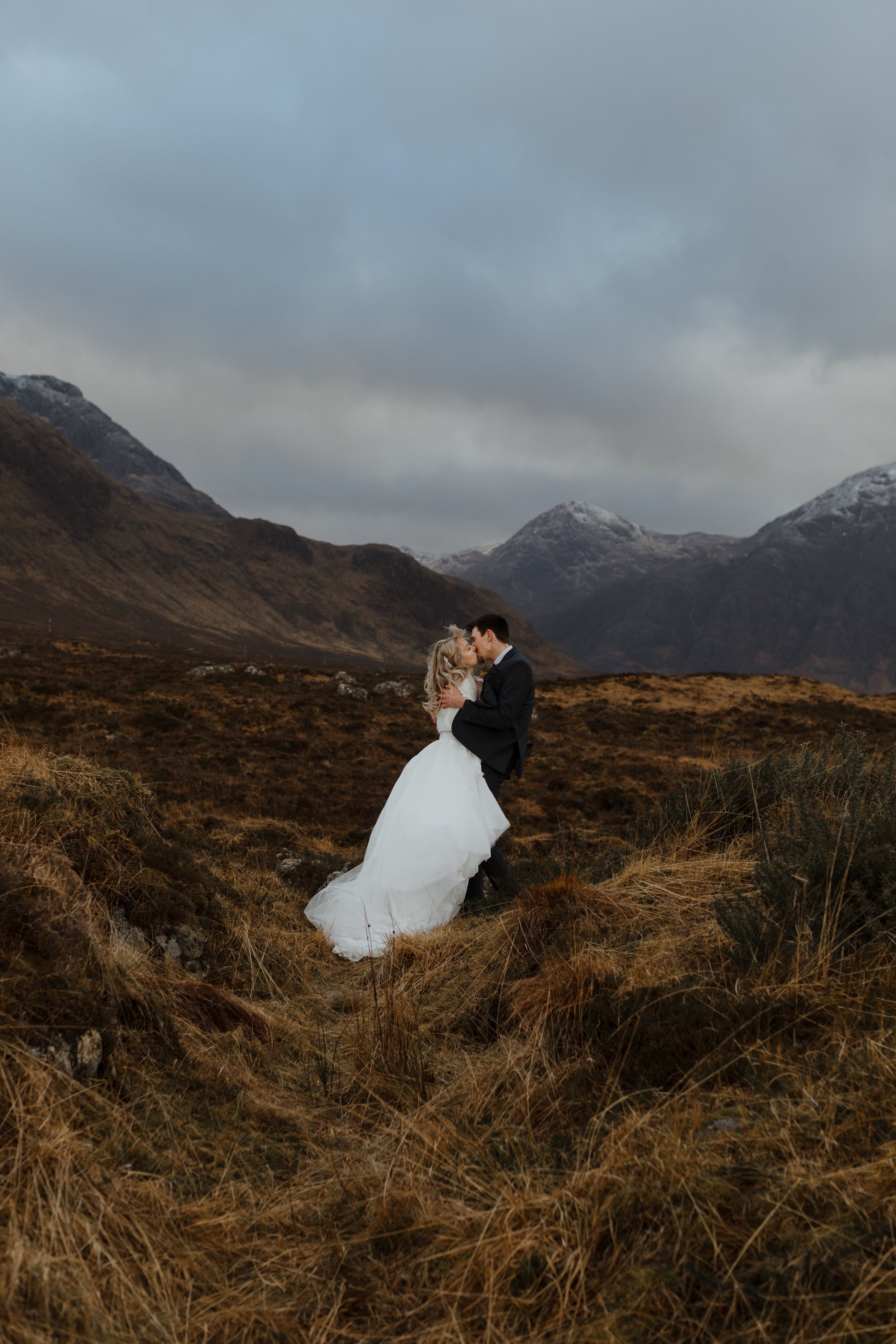 Winter elopement in Glencoe00004.jpg