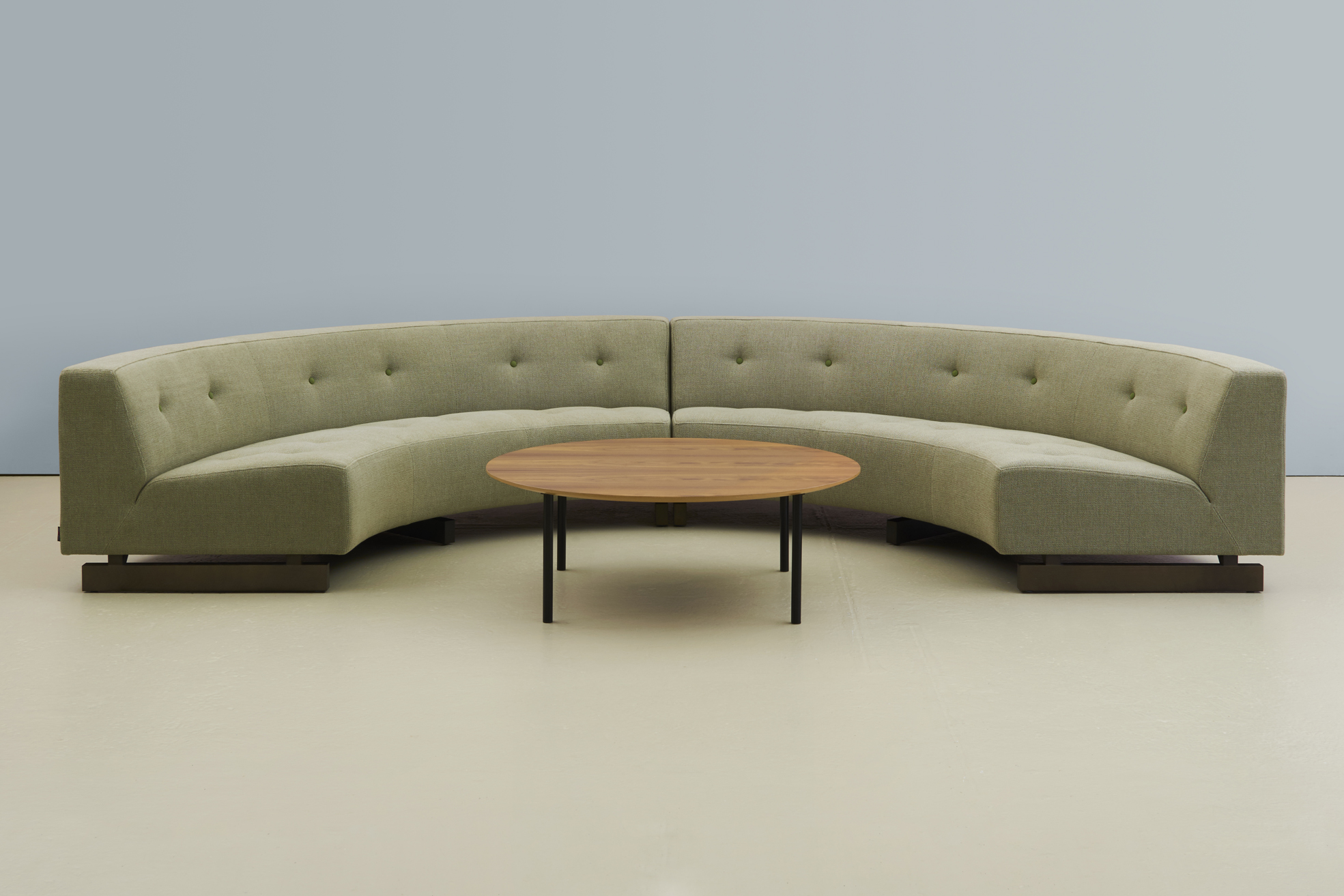hm46v1 curved sofa with hm18z table (4) (low res).jpg
