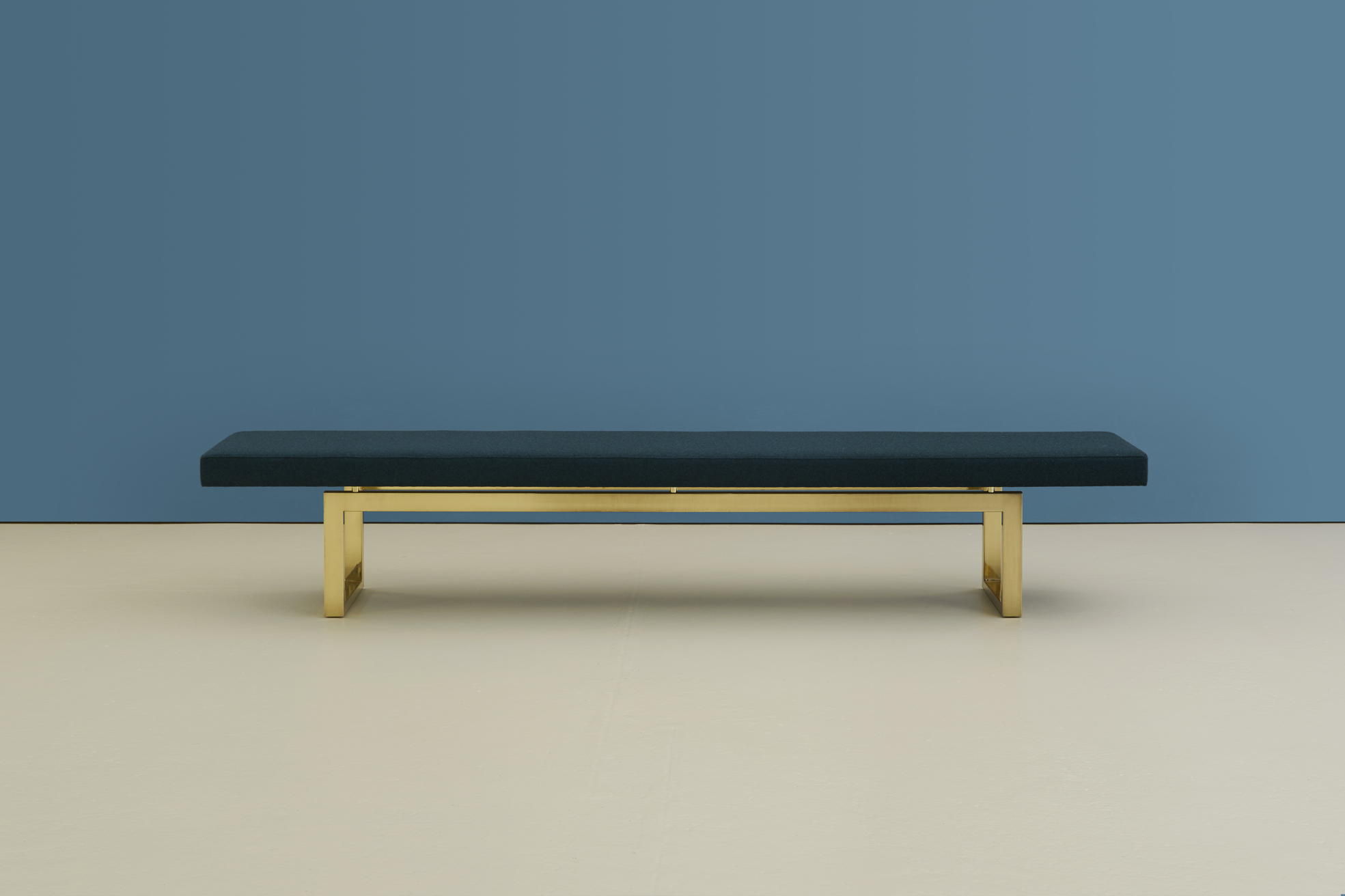hm106c bench with polished brass base (1) (low res).jpg