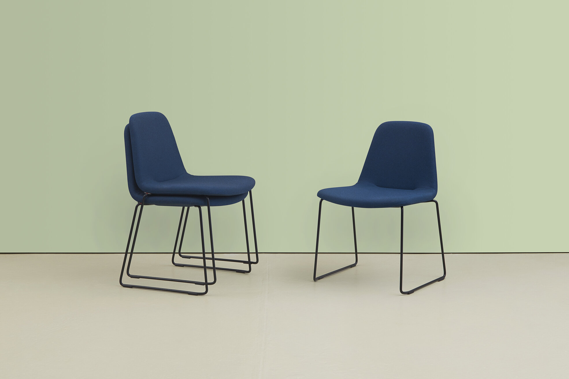 hm58a (stacking chair) (1) (low res).jpg